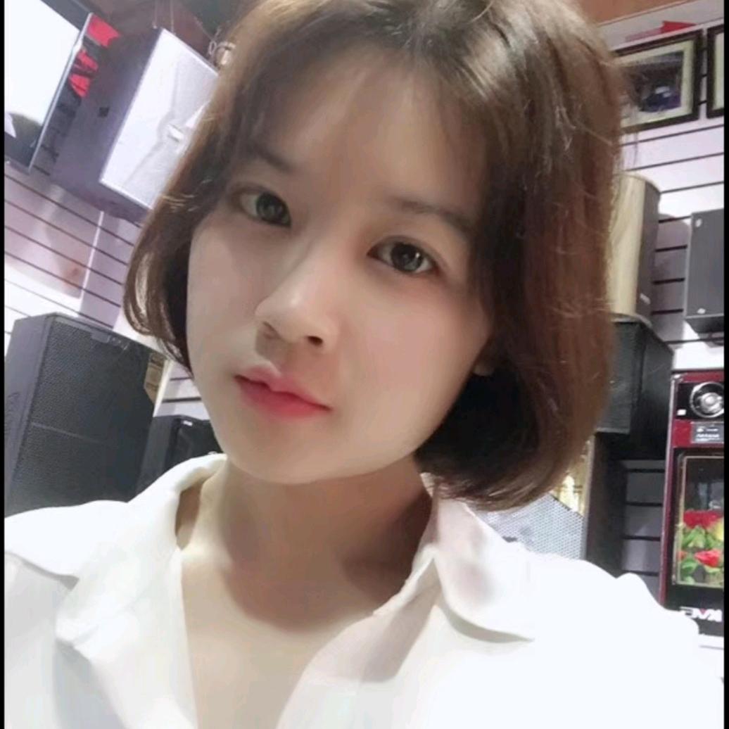 爱唱歌的 CiCi 🎤