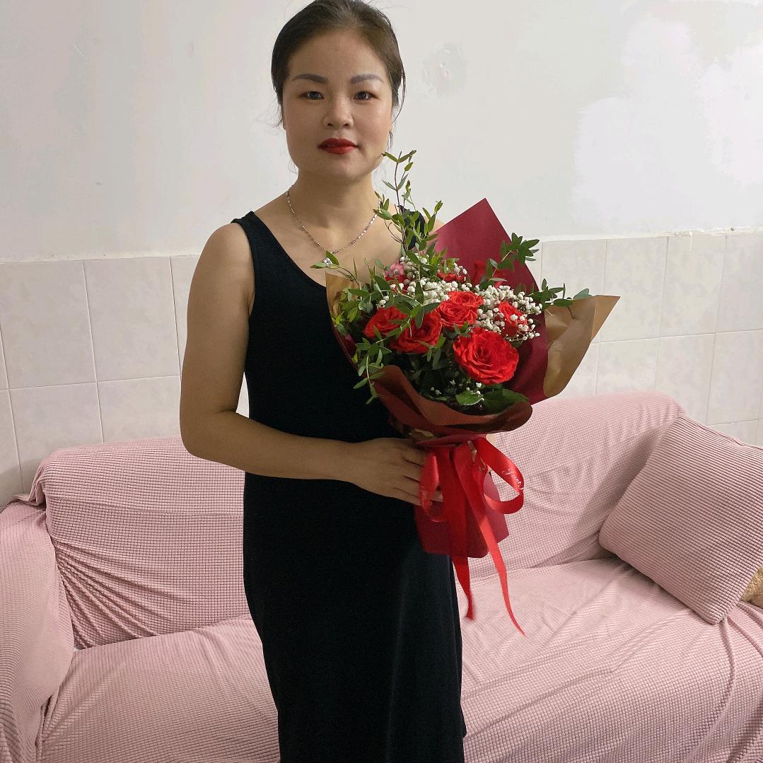 丽丽