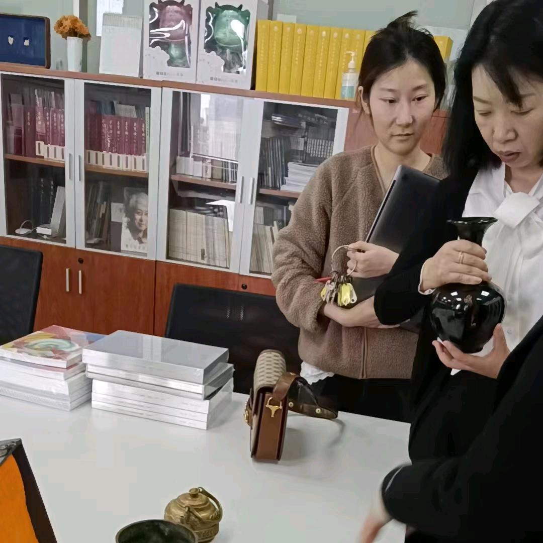 王计亮