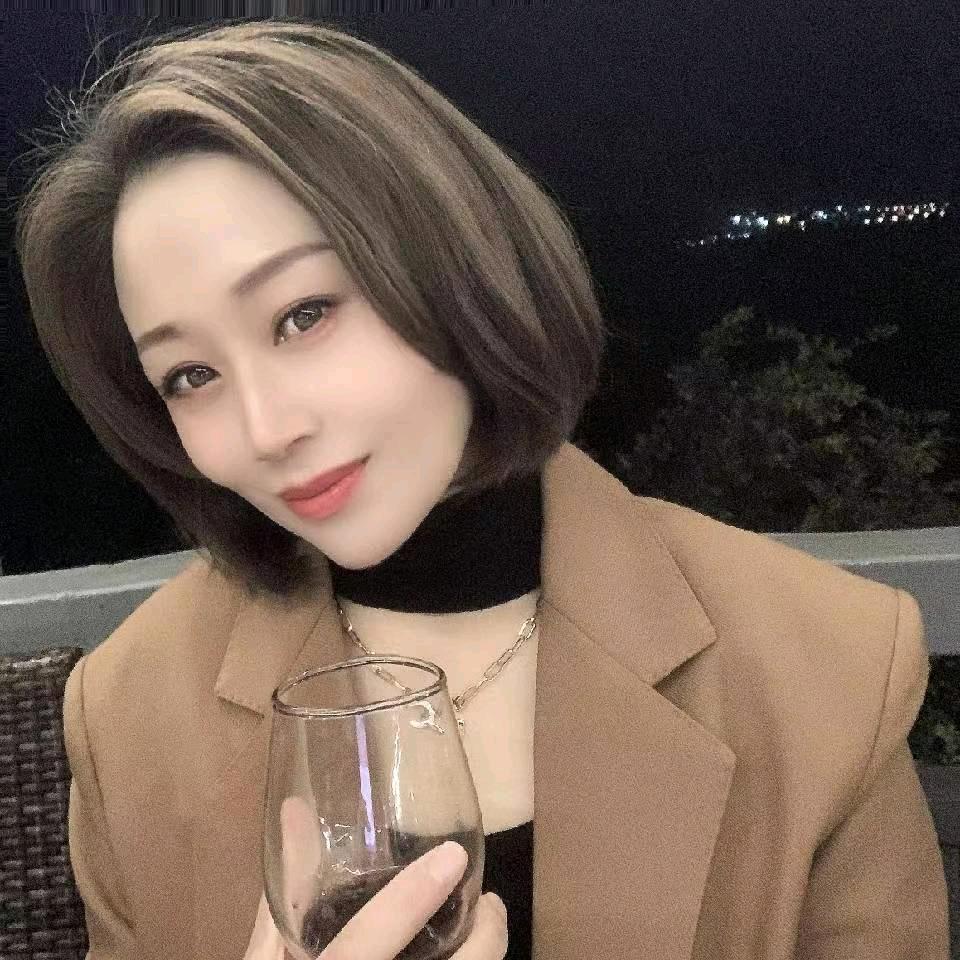 易荣清、