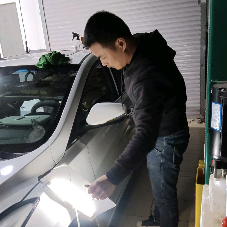 燕柒匠车身修复