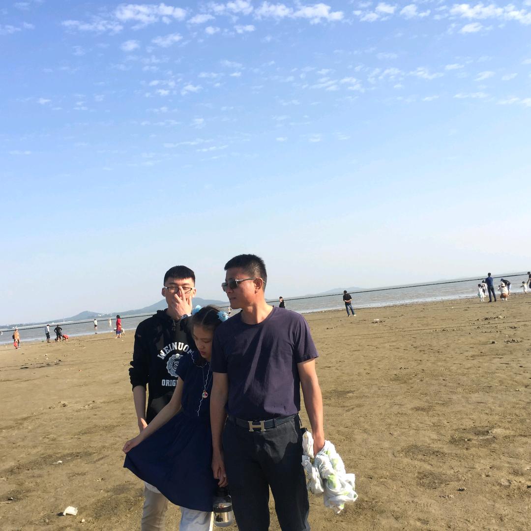 星河房产有限公司