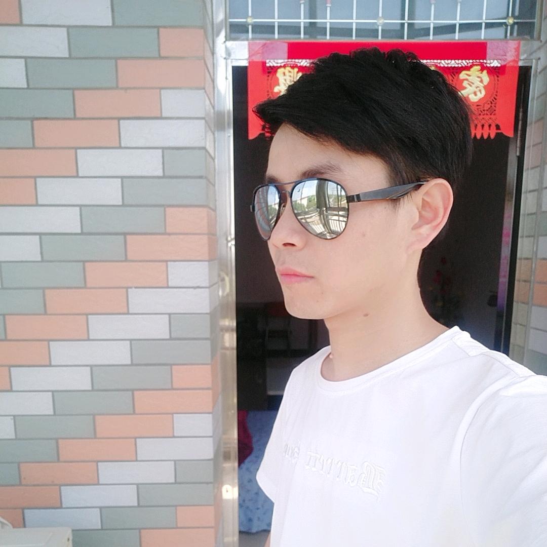 华小弟