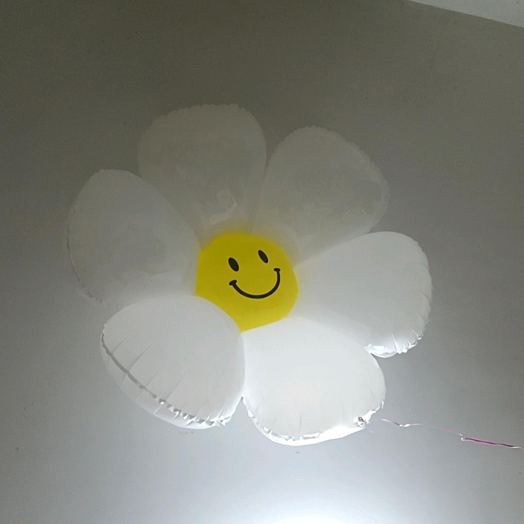 月兔吃月饼