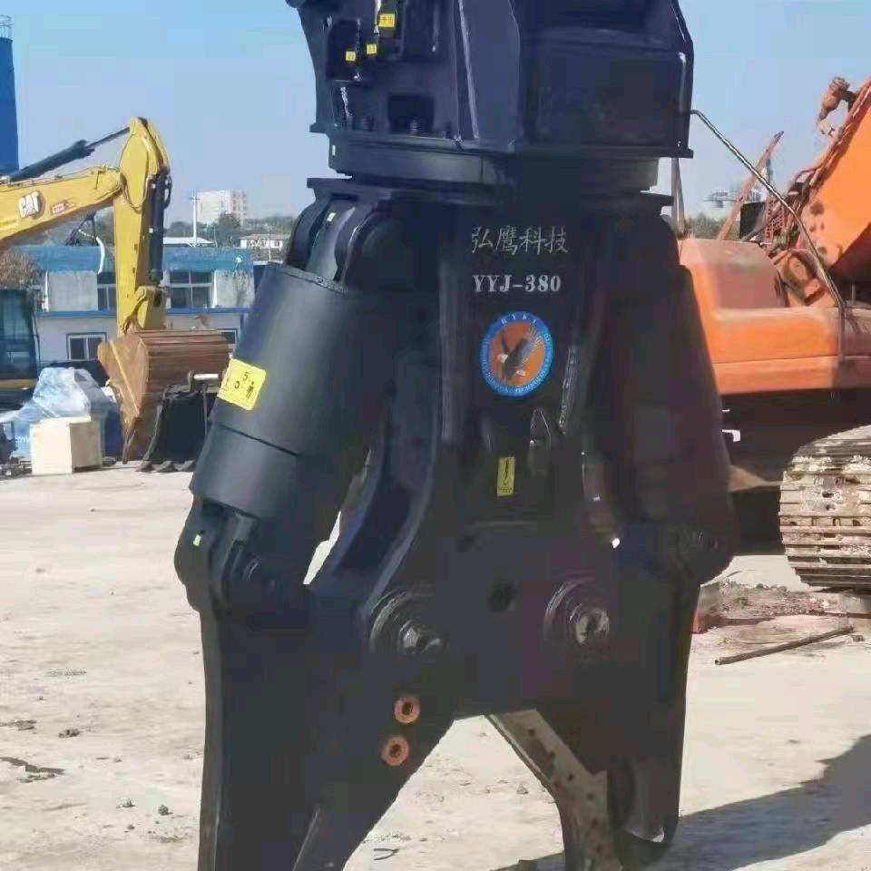 谢桂华废钢拆剪团队A