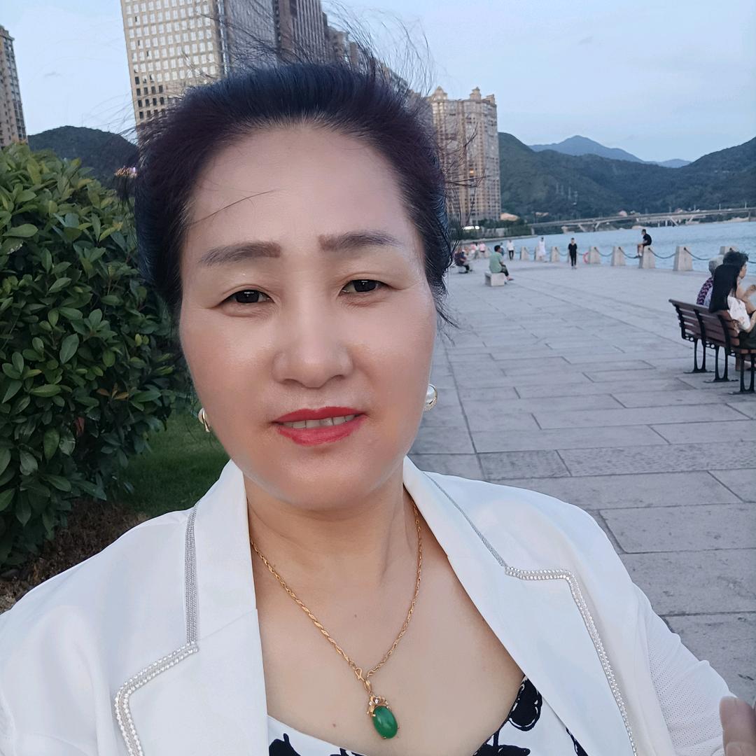 愿做菩萨那朵莲