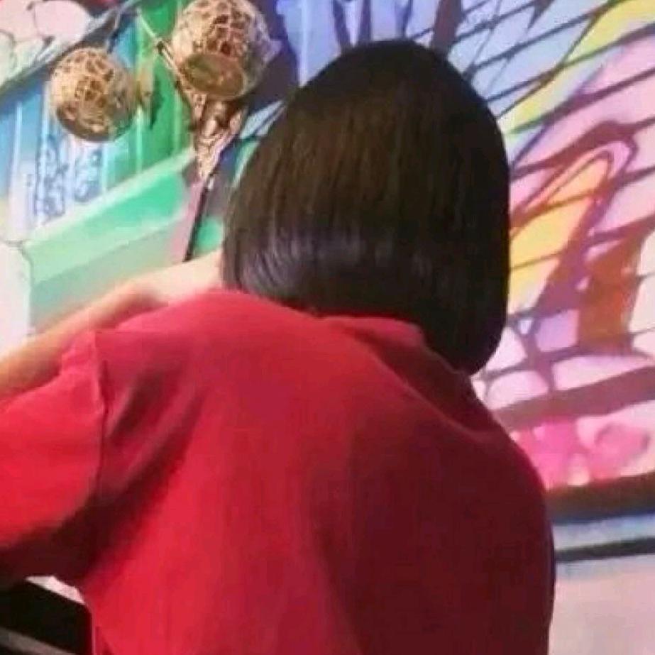 ༺❀ൢ玲❀ൢ༻