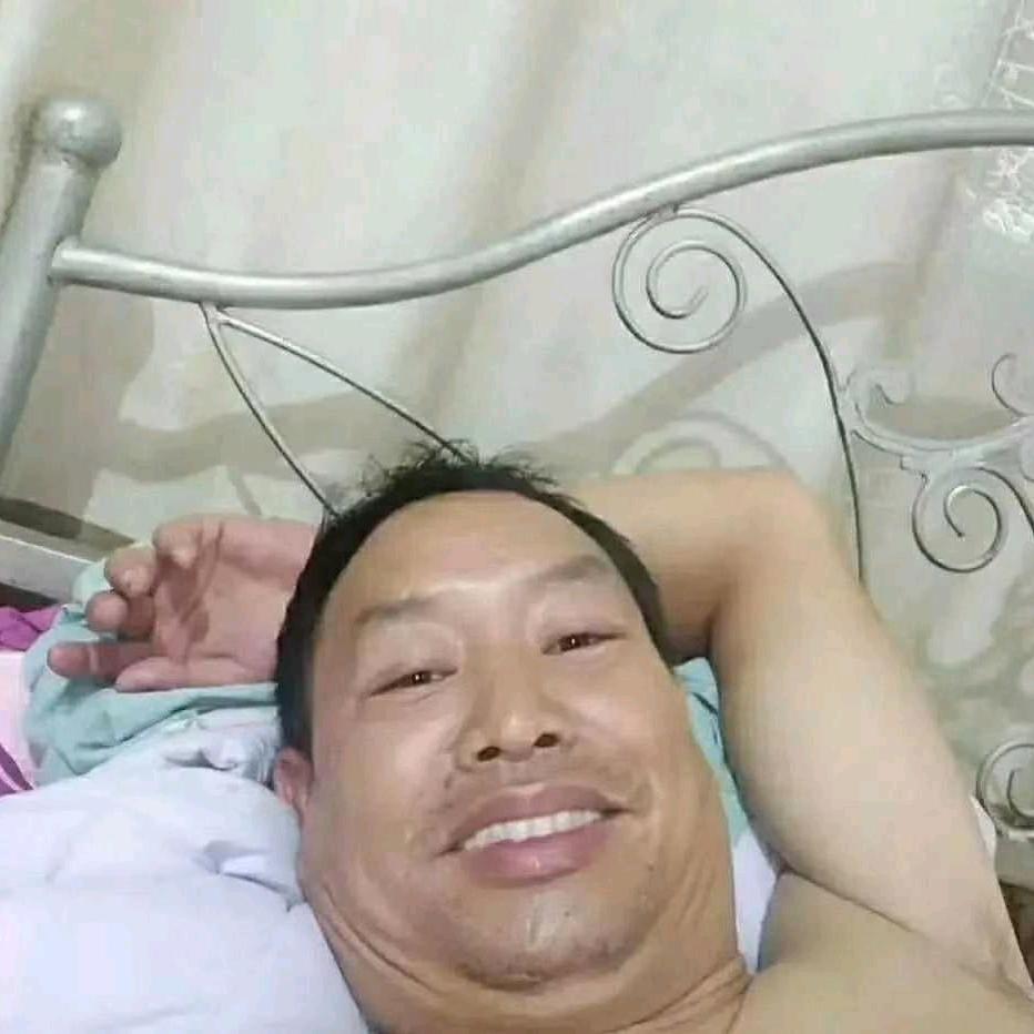 单眼皮的蛆