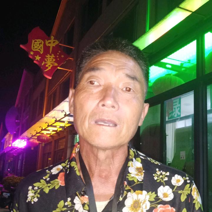 红腿哥