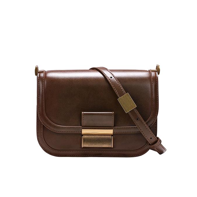 厦门市思明区花晴晨箱包店