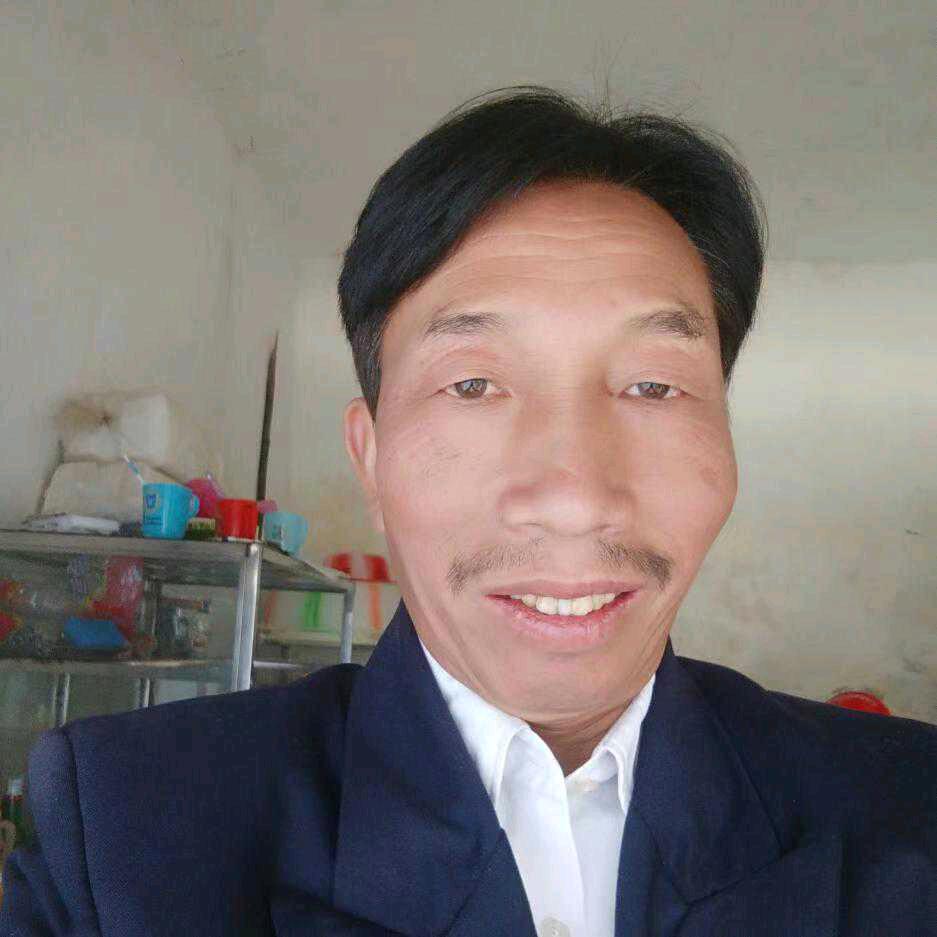 黄师傅，爱好二胡专业