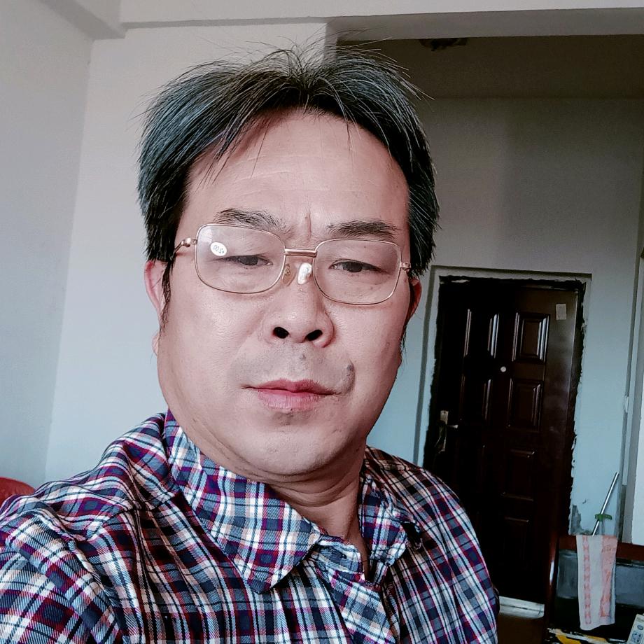 逍遥快乐。龙三爷！