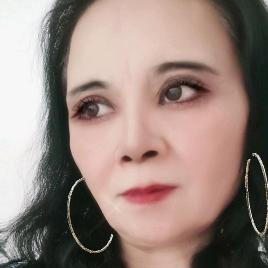 苏敏交友，旅游，跳舞。
