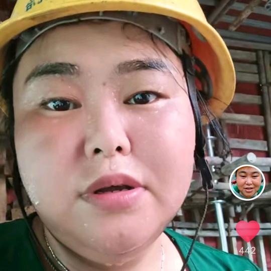 工地木匠胖大姐看房