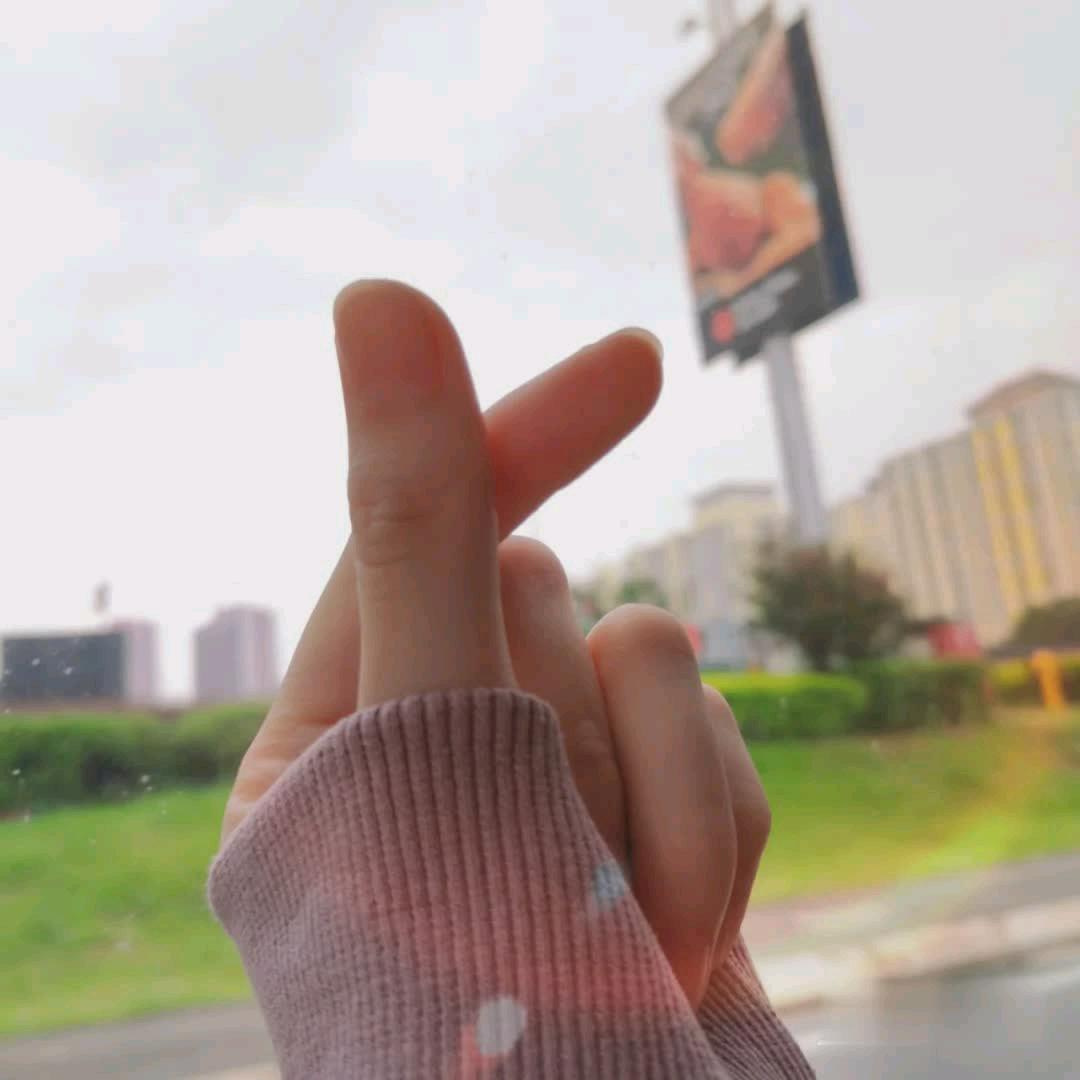 萱言追剧