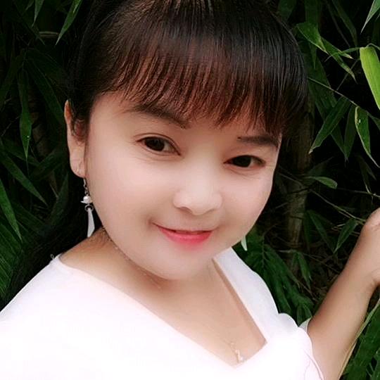 简阳官四妹搞笑自媒体