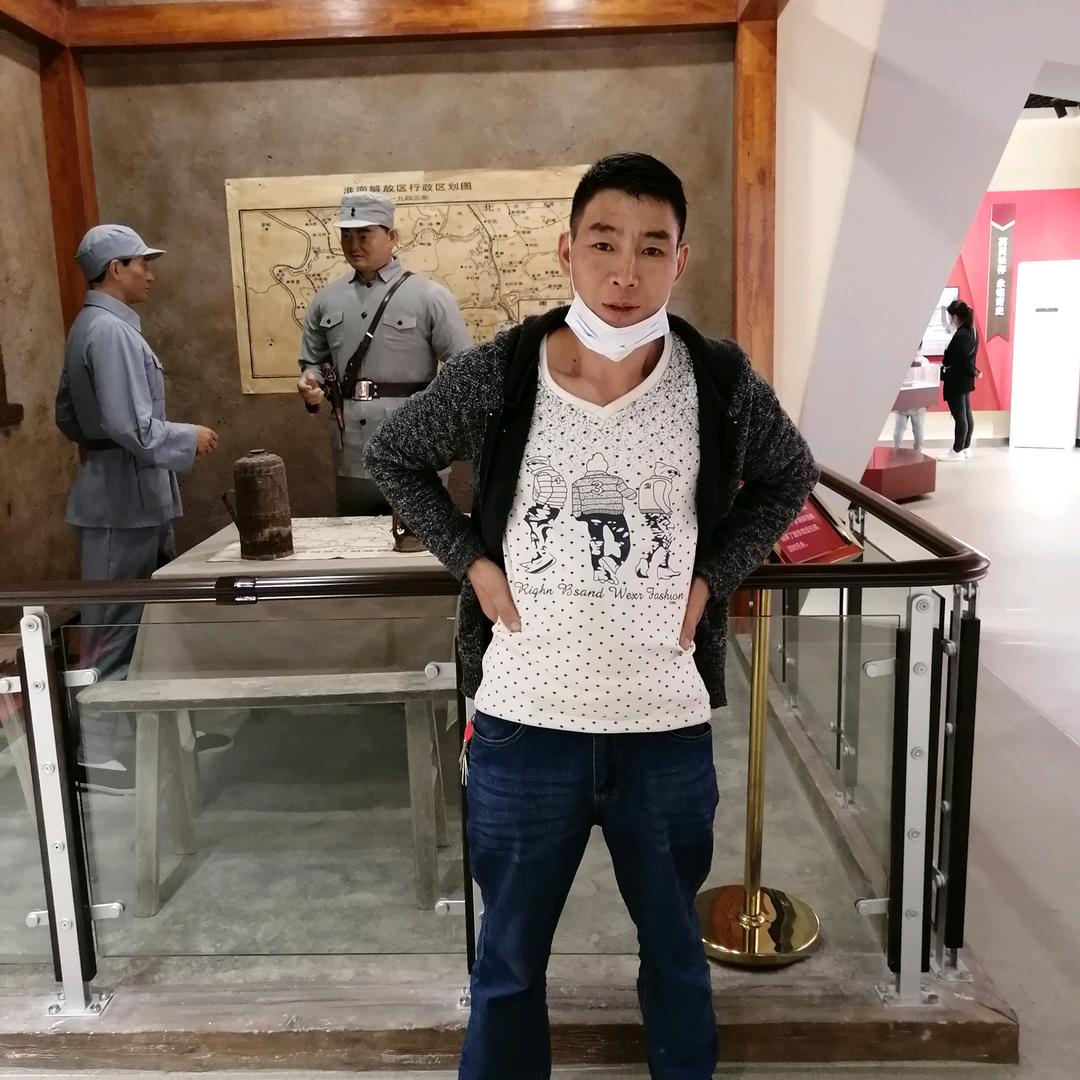 小罗罗