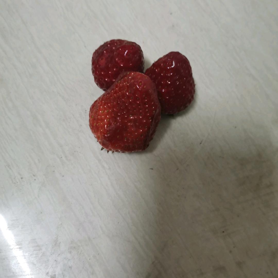 草莓🍓