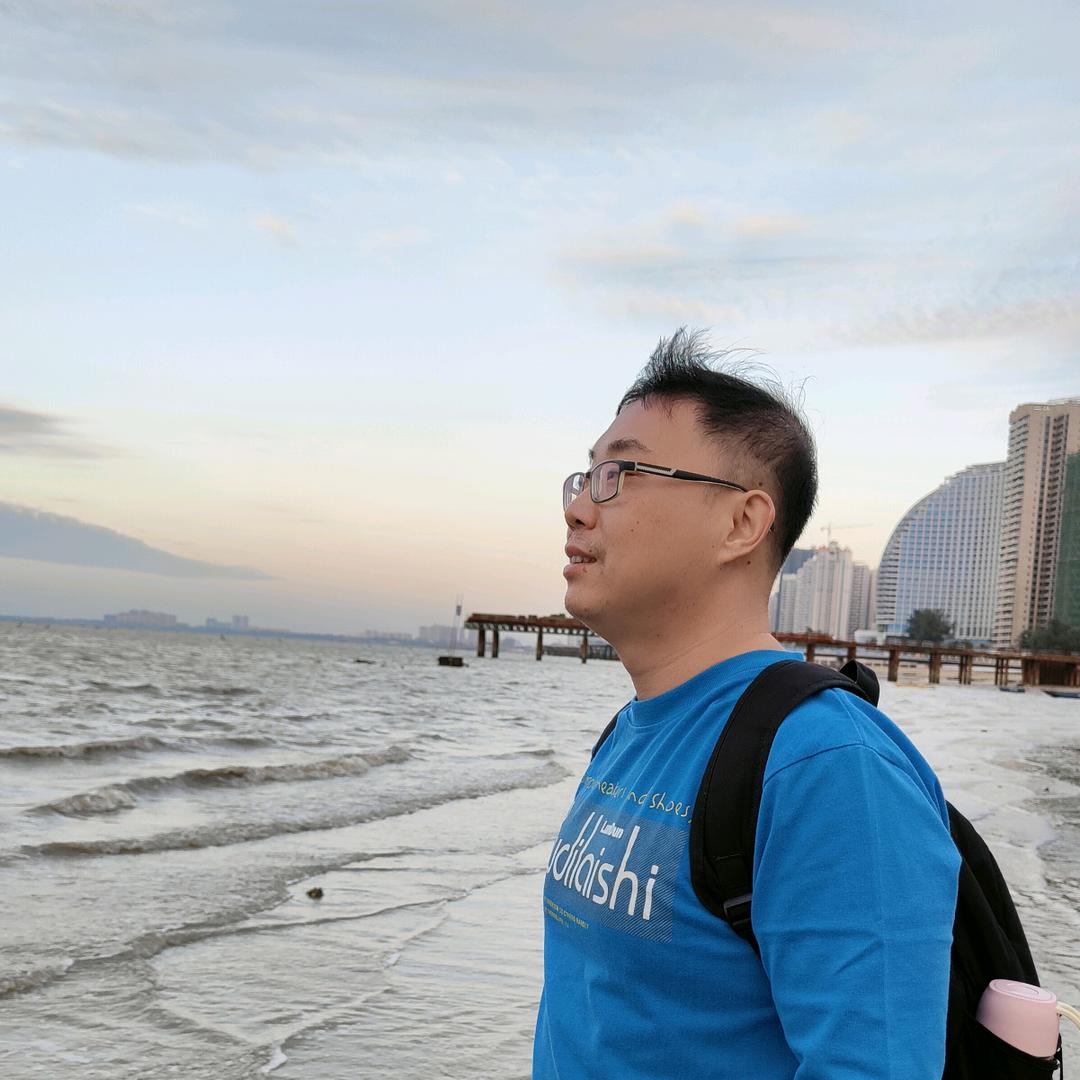 旅行者。