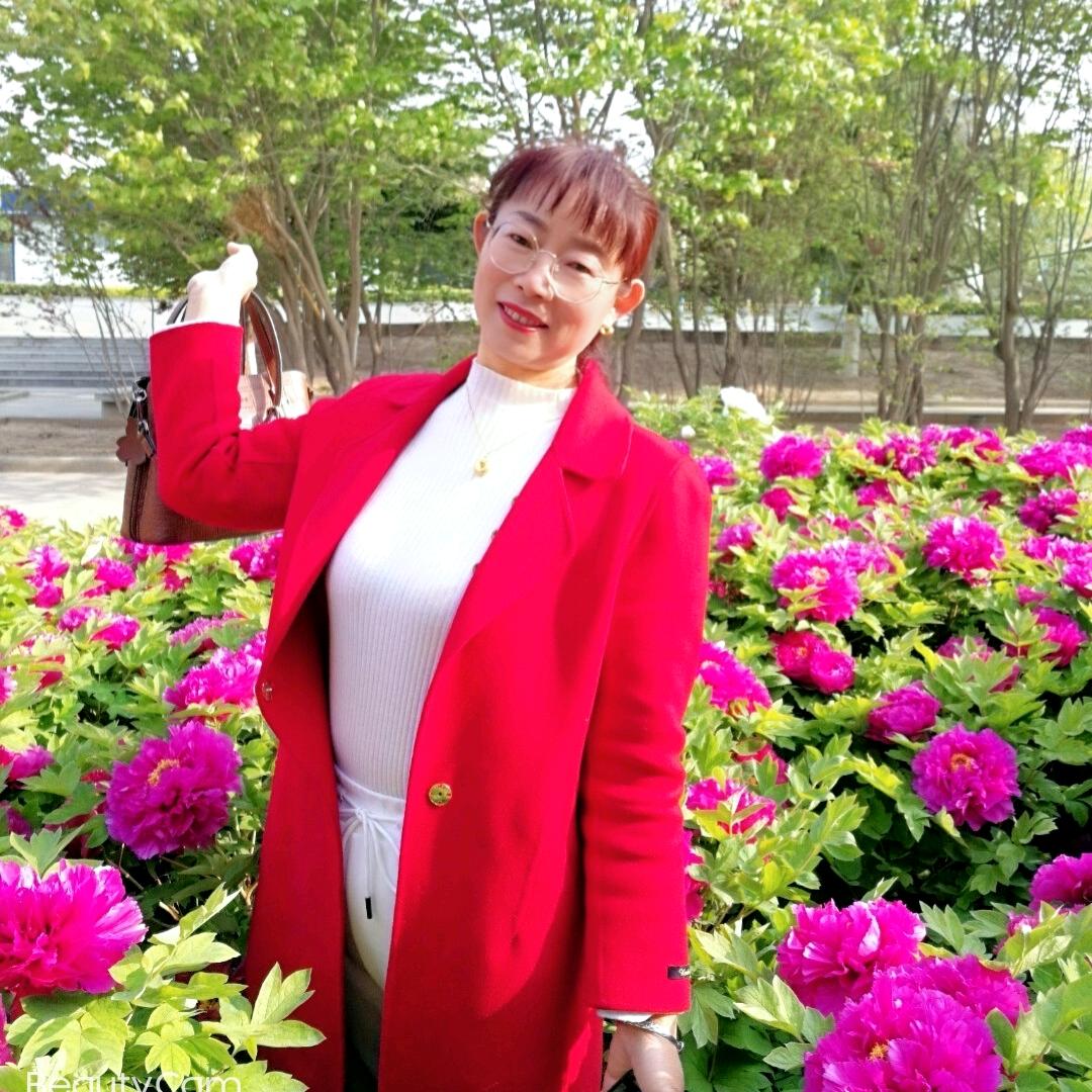 中流砥柱旅游有限公司 卫芳