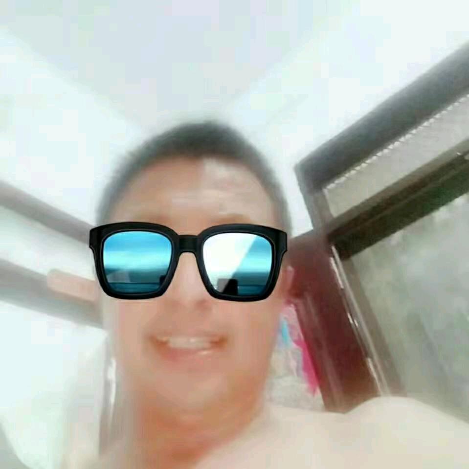 来斌
