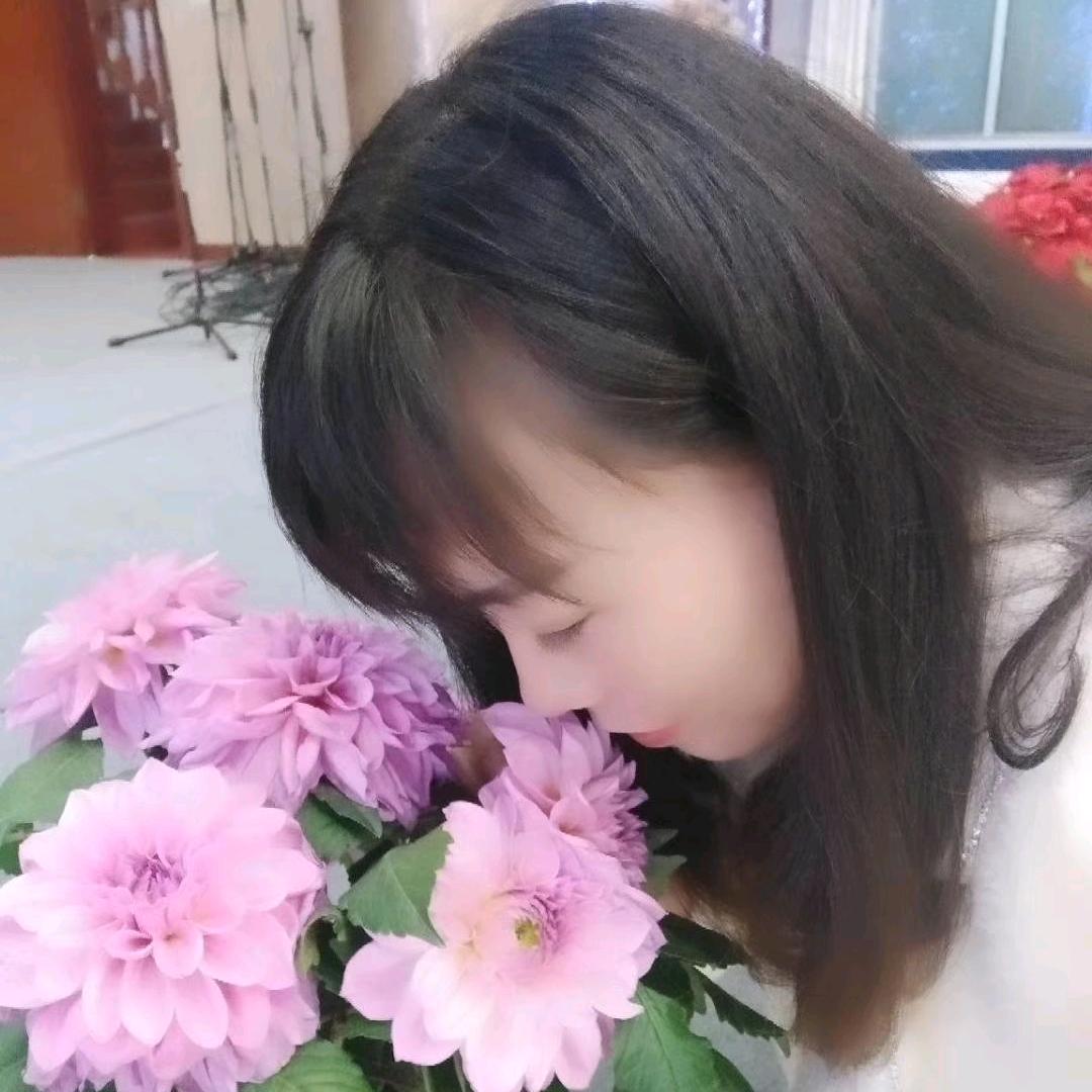 抠鼻屎的小仙女