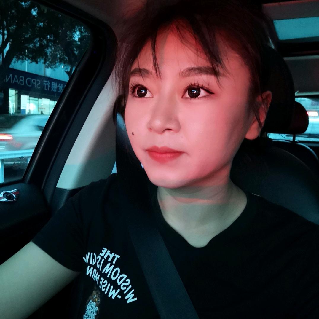 🌈莫莫小阿姨¹⁹⁸⁶