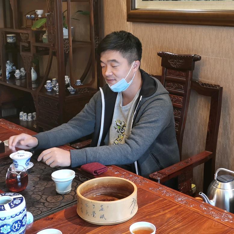 老胡~东和俊业