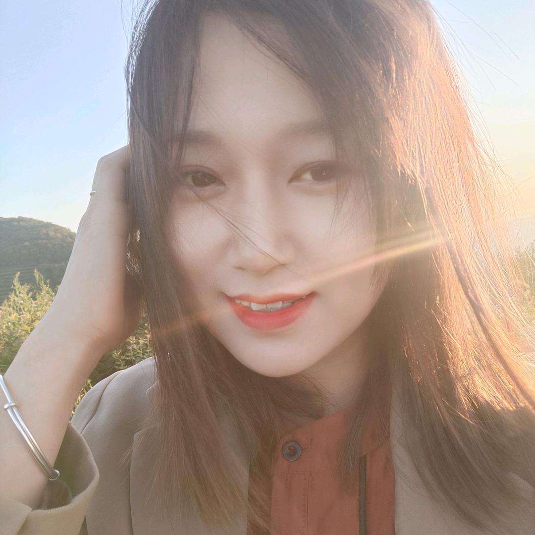 晓利美妆