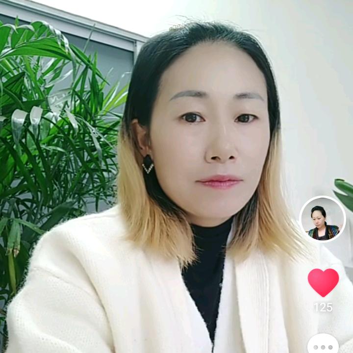 荣姐（上午12，26开播）
