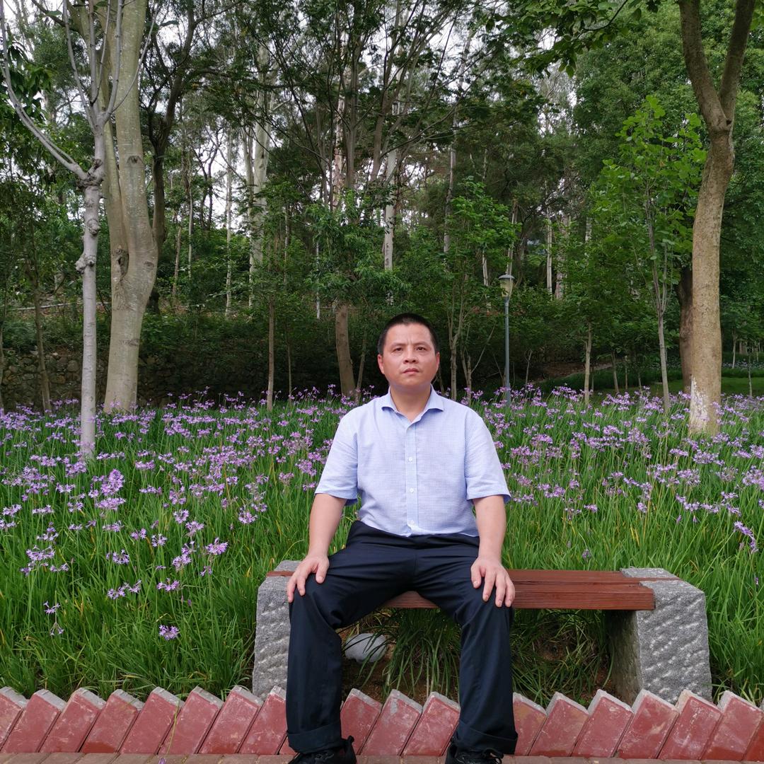 李桔辉