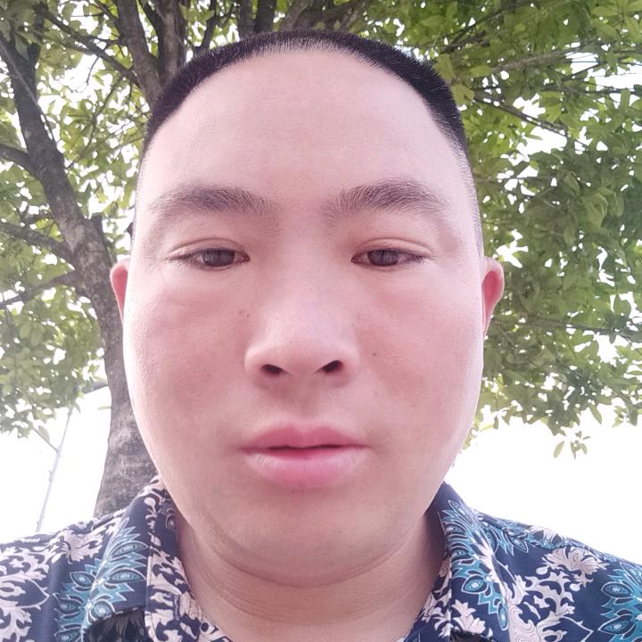 向优毅