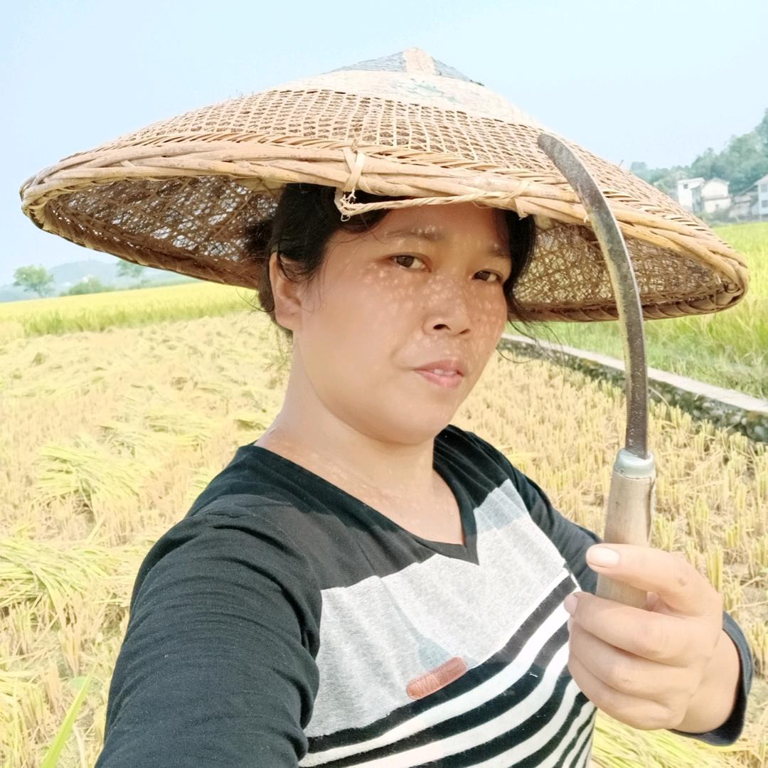 勇勇瓦行