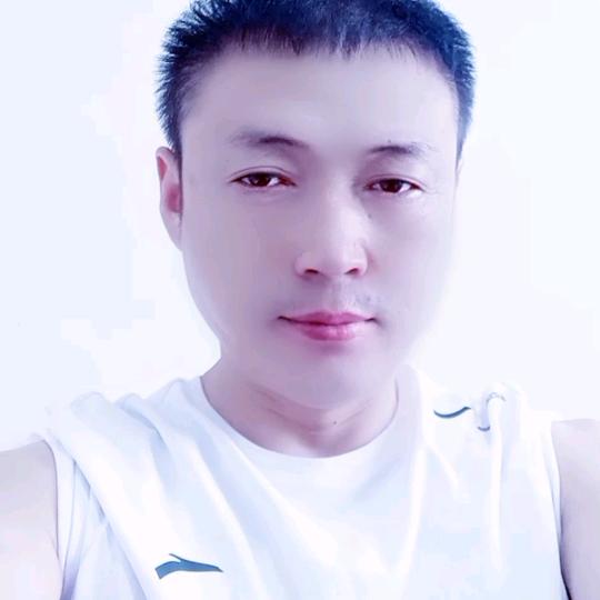 楠哥
