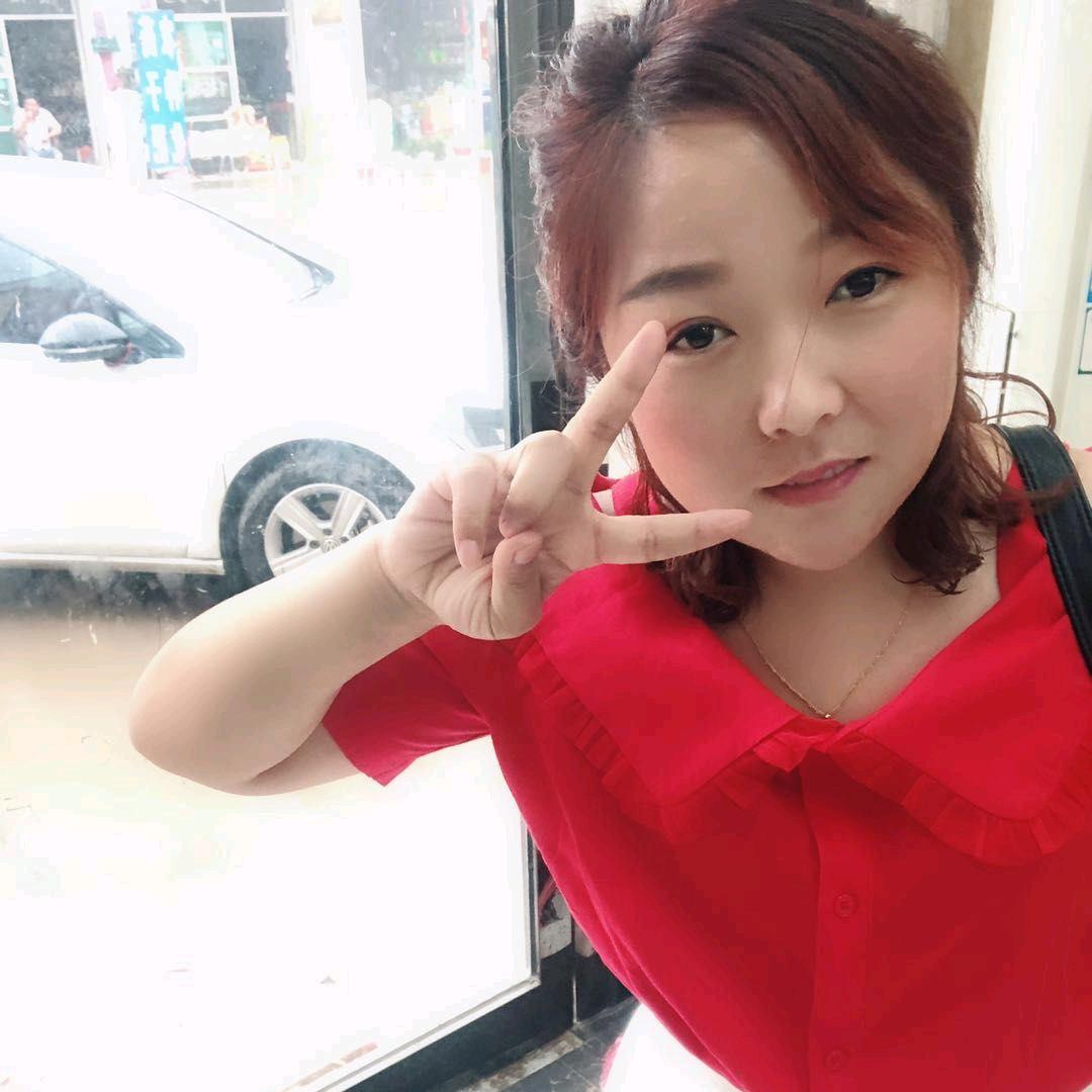 小不点🤗🤗🤗🤗