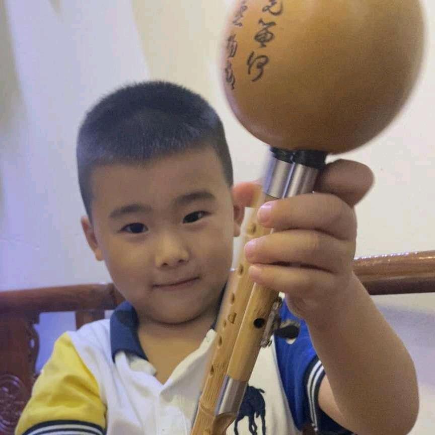 김성화（金盛華）金牛♉
