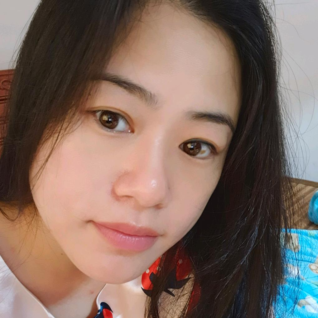 月坤（拒绝连赞）