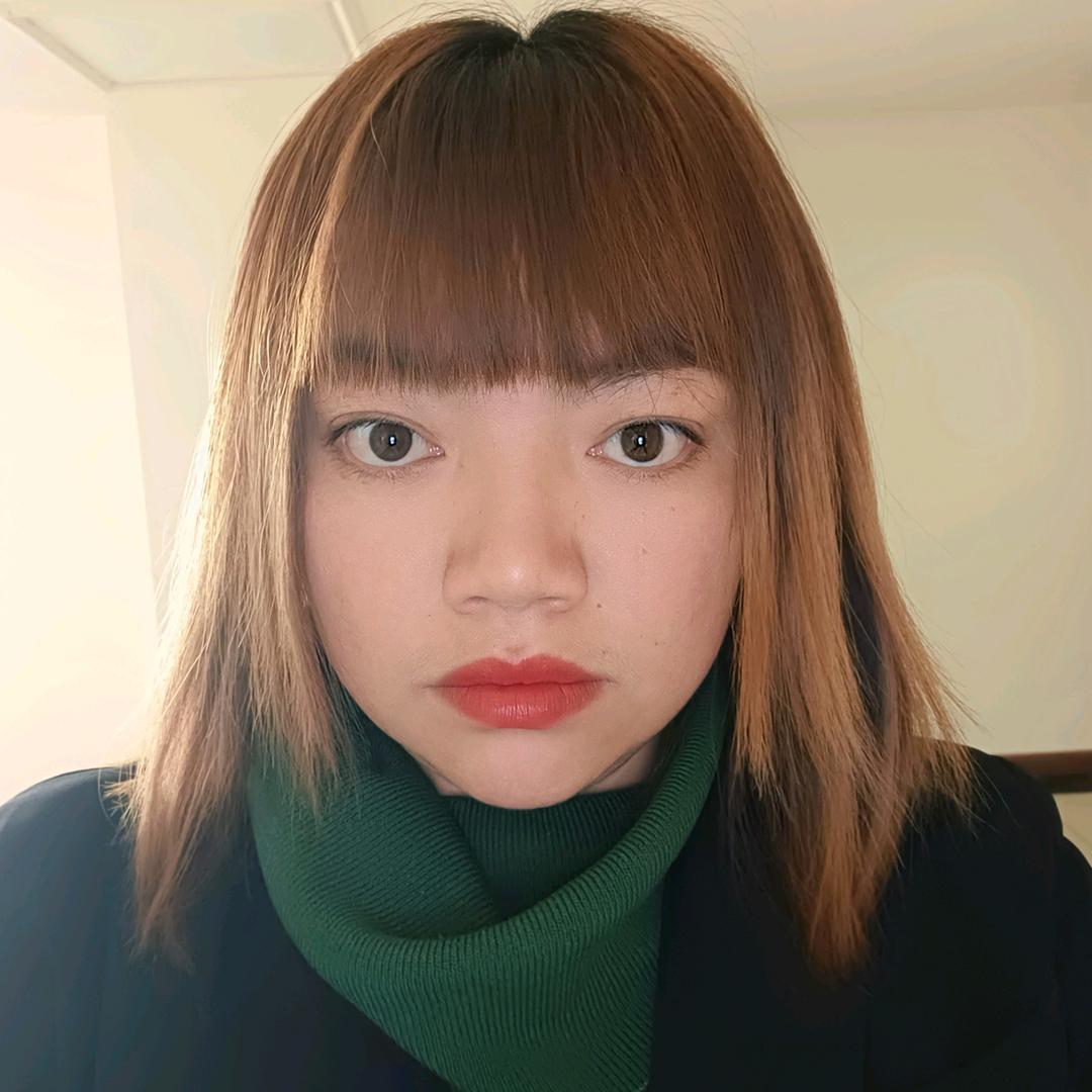 大眼妹