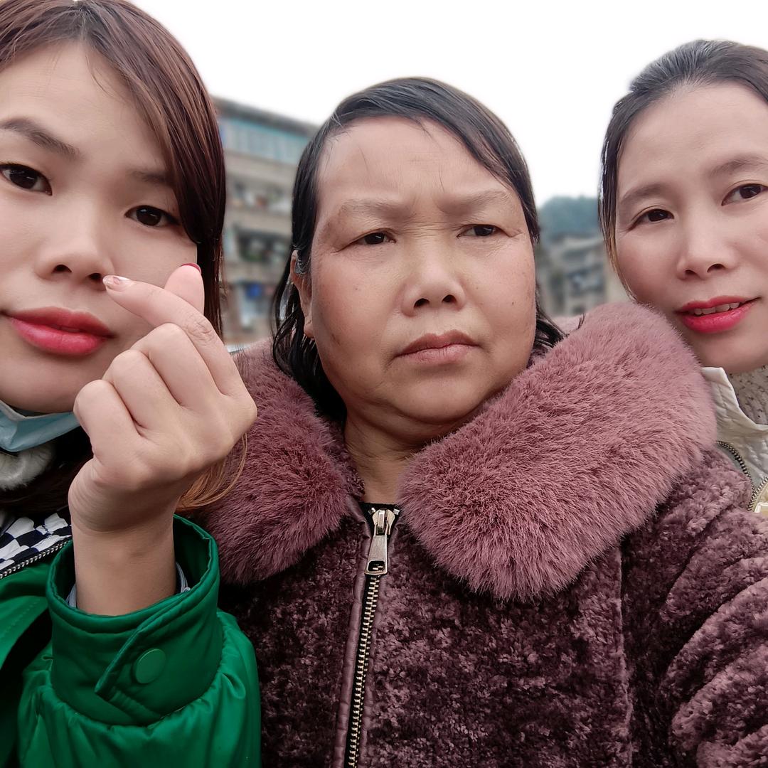 潘姐165QQ