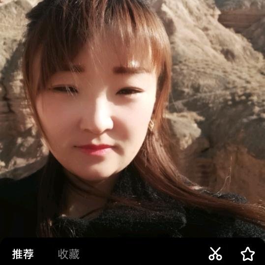 浅浅一笑🌹🌹🌹