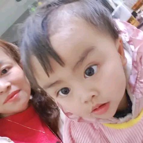 小媛点♥(｡￫v￩｡)♥惊泓一瞥
