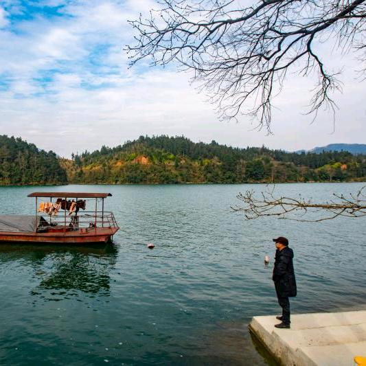 龍思成（拐爷    山拐子）