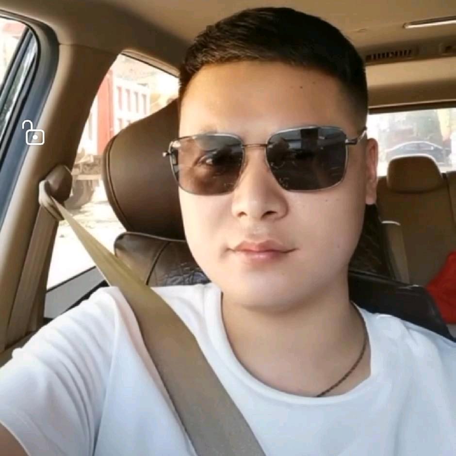 .一抹清风醉红尘🌹