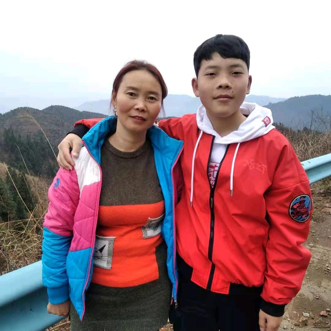 两个儿子的宝妈