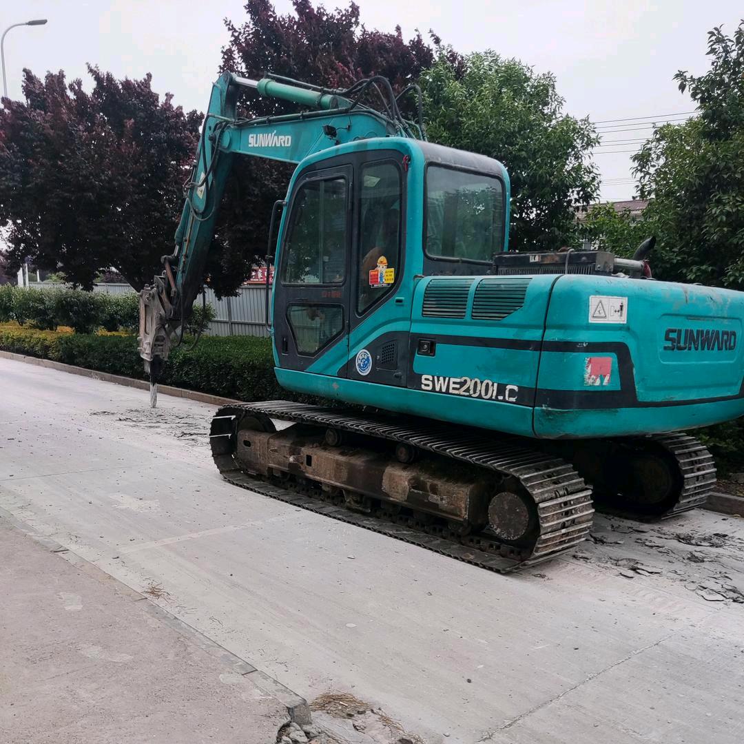 工程机械租赁、废旧物资回收