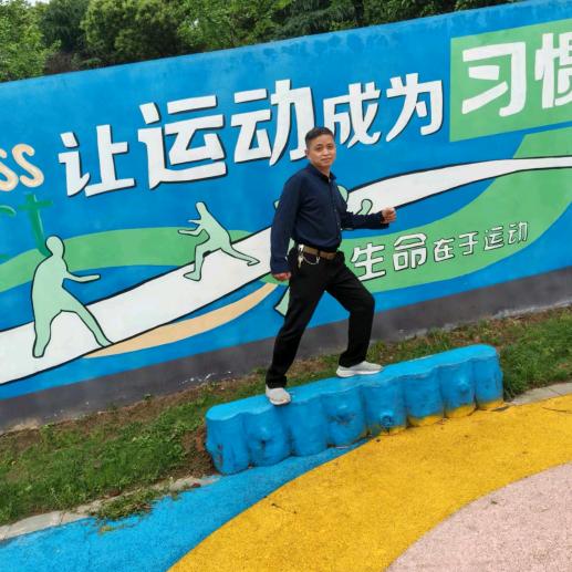 颜金林