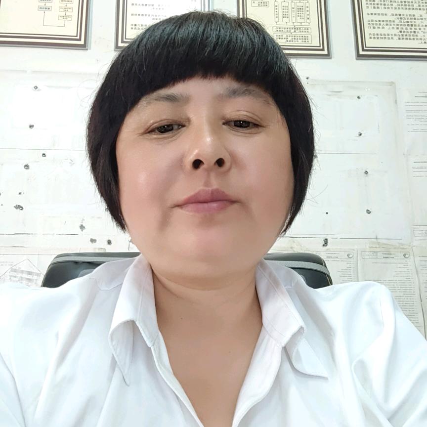 小帅哥