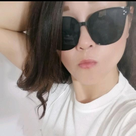 亲亲小嘴💋💋👣