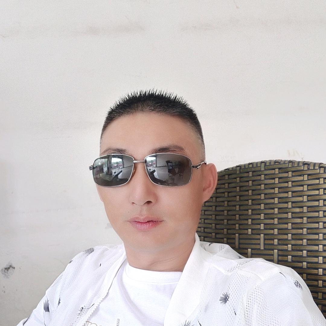 北川安昌国华二手车