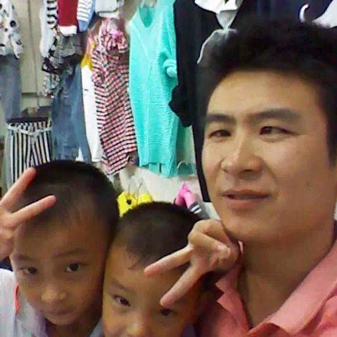 路口新旧模板出售